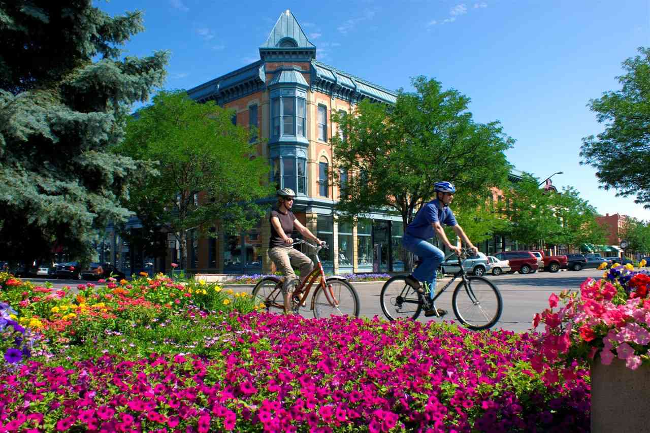 Fort Collins Colorado Travel Guide & Information l The Centennial State